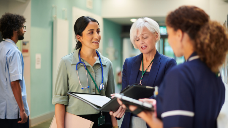 How to Build a Successful Career in Healthcare Administration